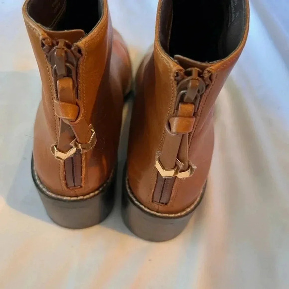 💗 Cole Haan Ankle Boots - Size 7B - Picture 2 of 4